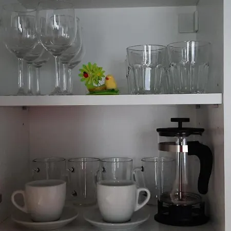 Familia Apartamento *